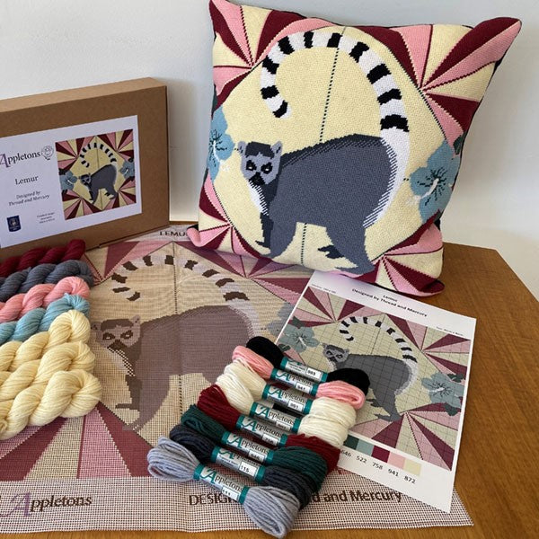Lemur Tapestry Kit, Vibrant Wild Things - Appletons (12 holes per inch)