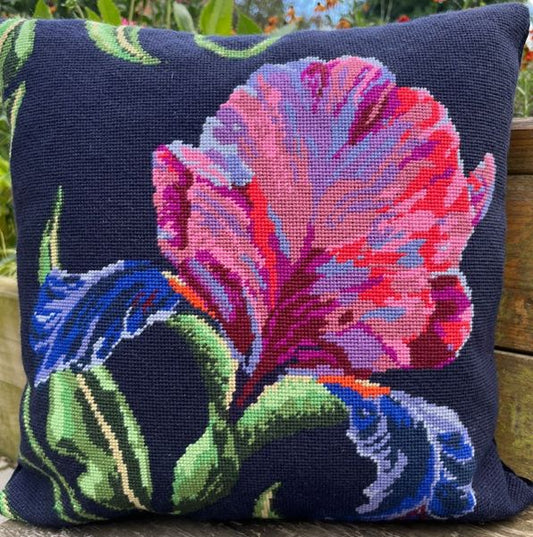 Iris my Case Tapestry Kit - Appletons
