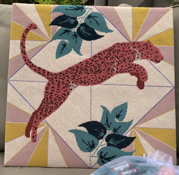 Leopard Tapestry Kit, Classic Wild Things - Appletons (12 holes per inch)