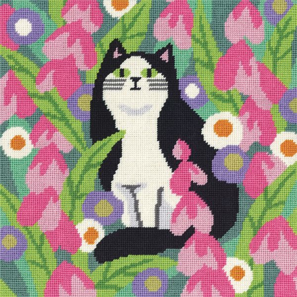 Black and White Cat Tapestry Kit - Heritage Crafts