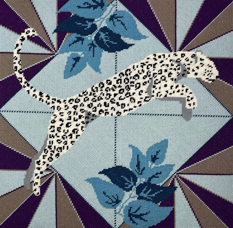 Leopard Tapestry Kit, Vibrant Wild Things - Appletons (12 holes per inch)