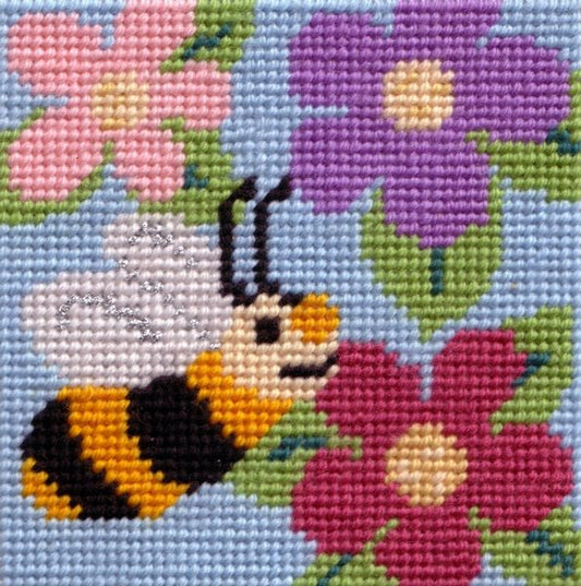 Busy Bee Tapestry Kit - Sew Inspiring