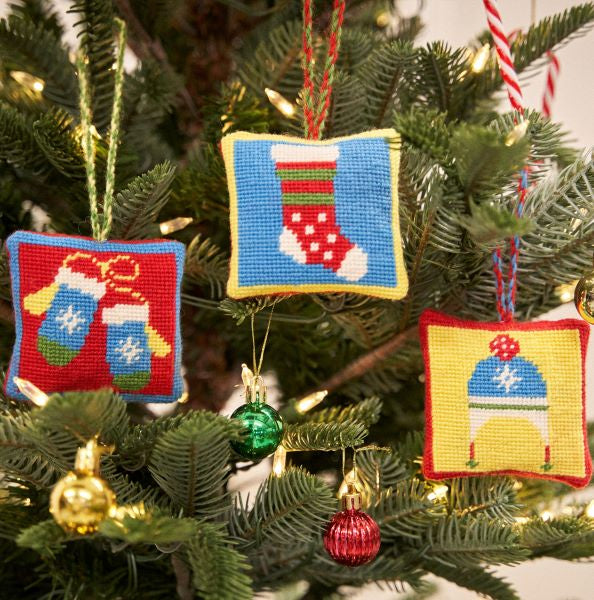 Cosy Christmas Decorations Tapestry Kit - Anchor