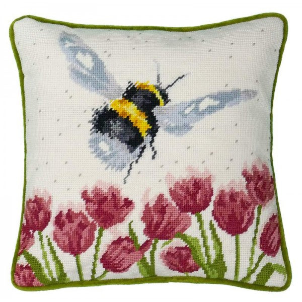 Flight of the Bumble Bee Tapestry Kit - Bothy Threads