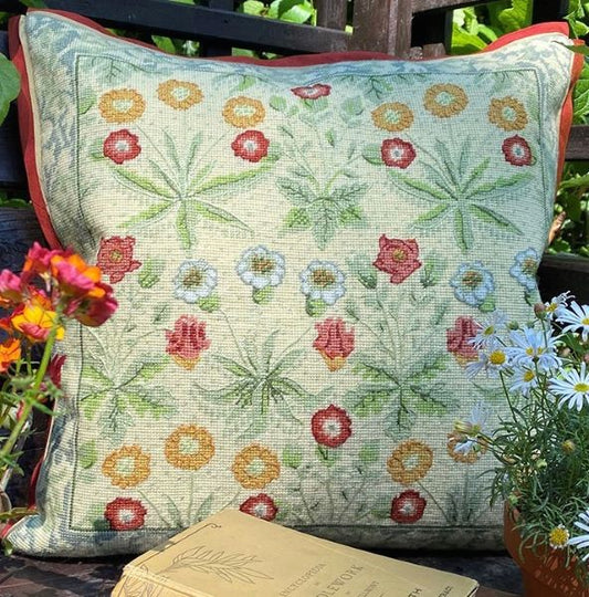 Daisies in the Garden Tapestry Kit, Needlepoint Kit - Glorafilia